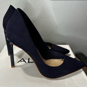 Navy Aldo Women’s heel